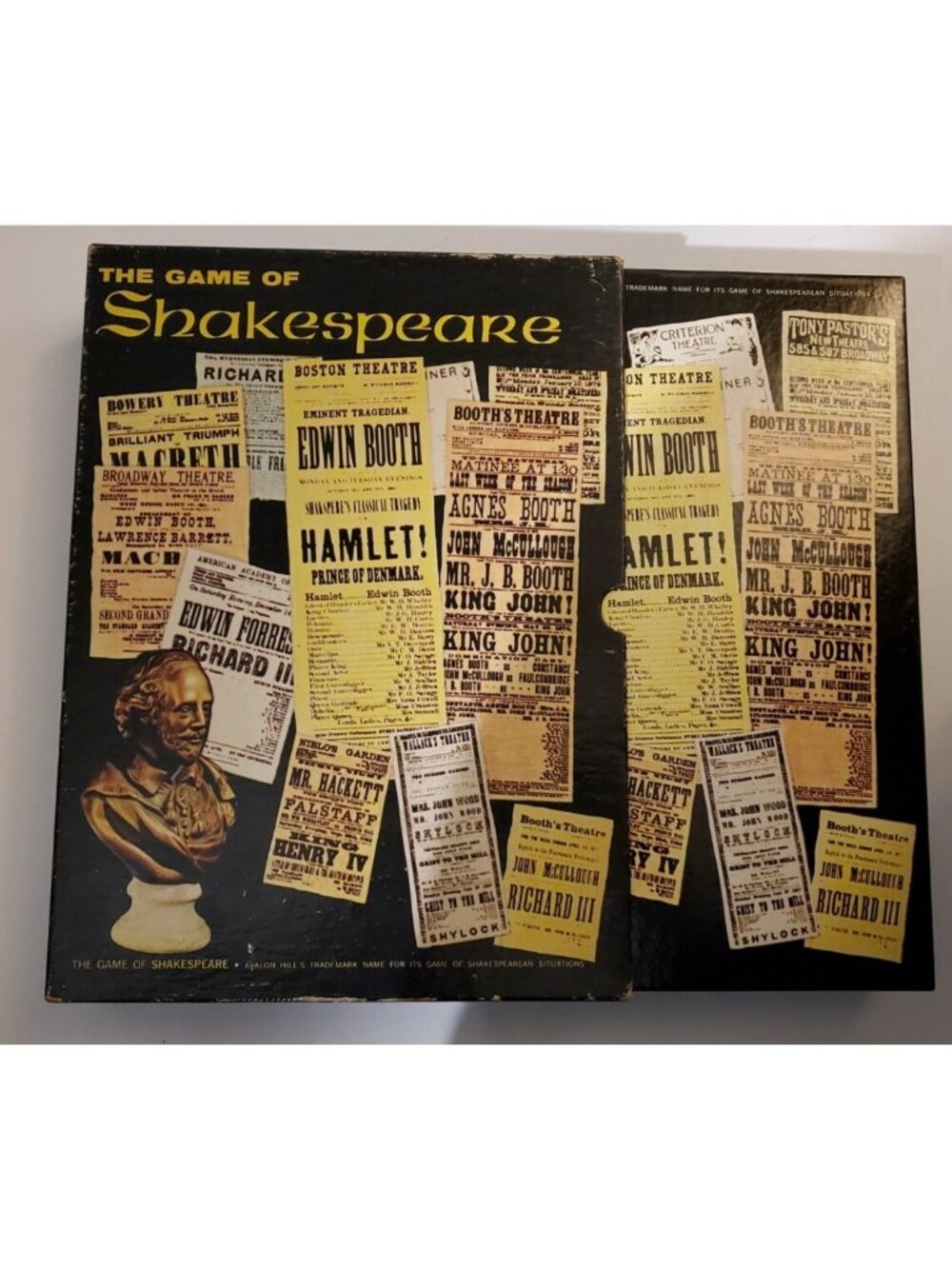 Vintage The Game of Shakespeare Bookcase Board Game 1966 Avalon Hill